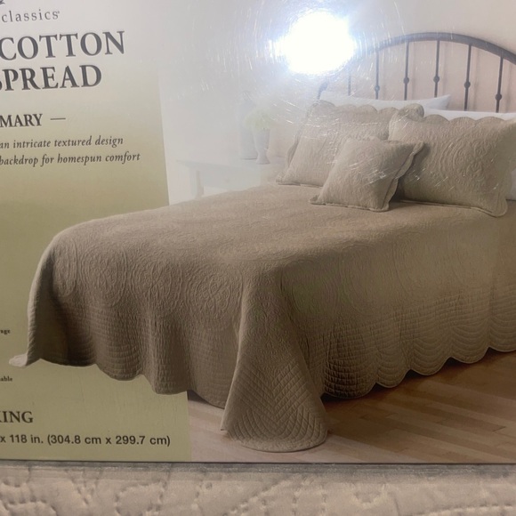 Solid cotton Bedspread - Picture 1 of 5